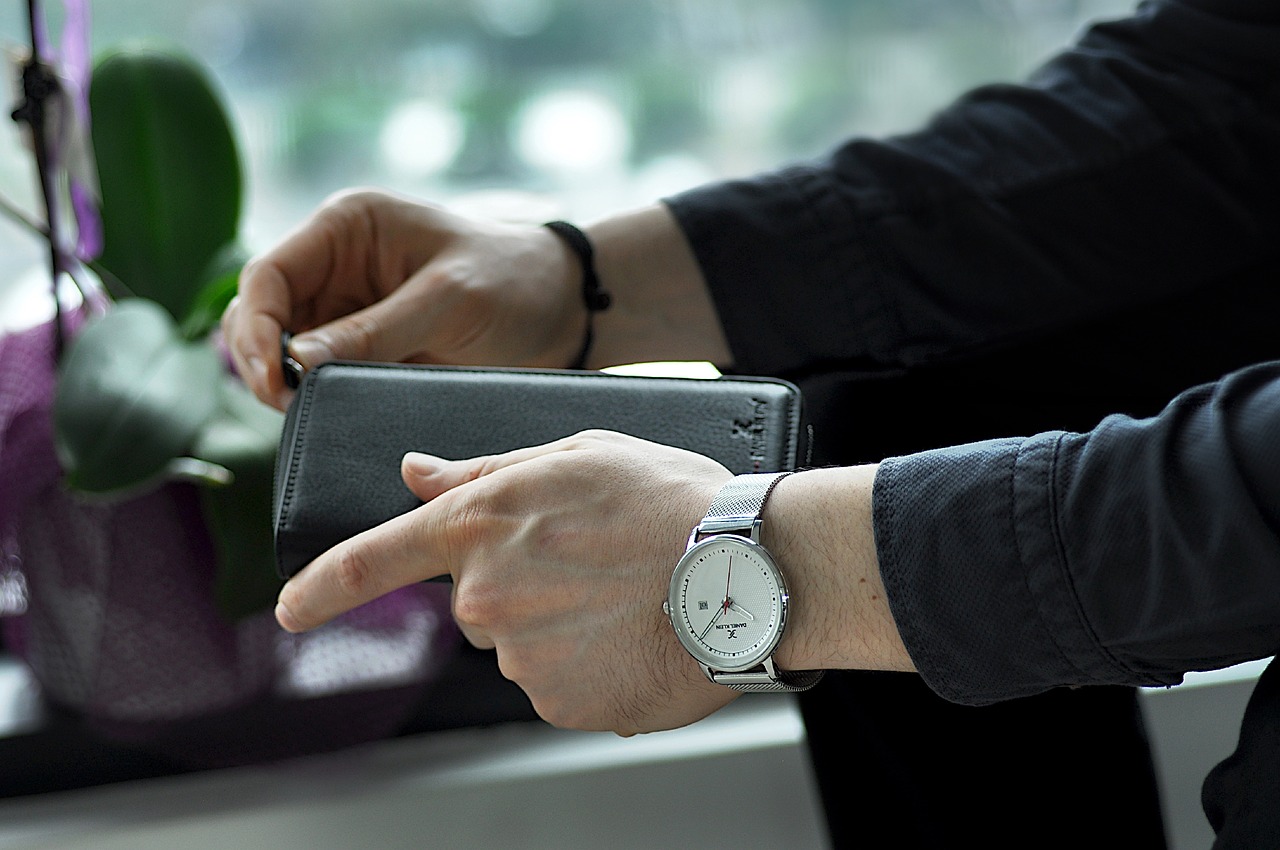 How to Use Wallets for Enhanced Customer Experiences